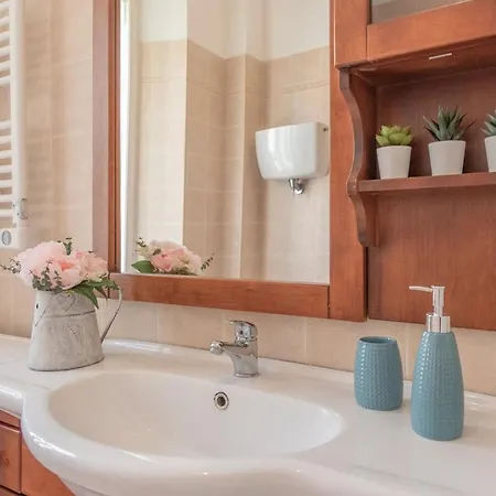 Apartman Urban Retreat And Light Sauna On King Bed Perugia