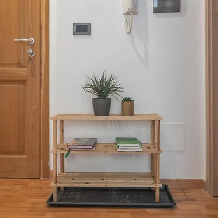 Apartman Urban Retreat And Light Sauna On King Bed