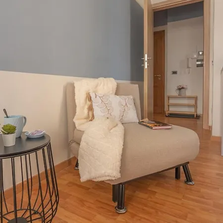 Appartement Urban Retreat And Light Sauna On King Bed Perugia