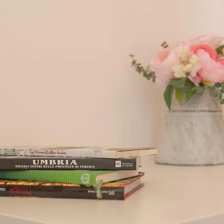 Urban Retreat And Light Sauna On King Bed * بيرودجا