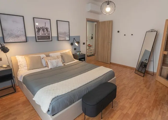 Appartement Urban Retreat And Light Sauna On King Bed Perugia